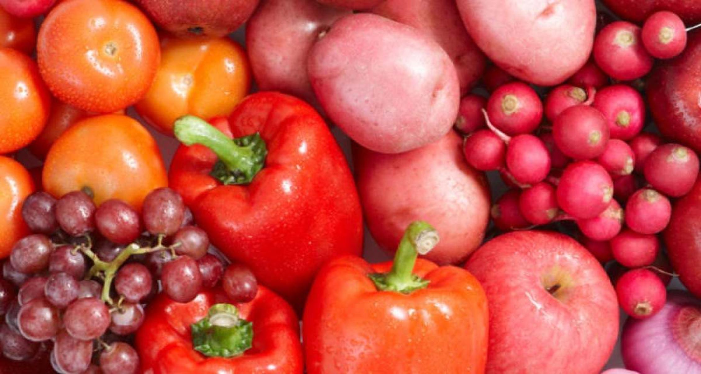 Frutas vermelhas são ricas em carotenoides precursores da vitamina A, com propriedades antioxidantes e anti-inflamatórias 