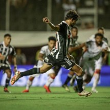 Atuações do Atlético-MG contra o Vitória: desorganização defensiva custa segunda derrota seguida no Brasileirão - Pedro Souza / Atlético