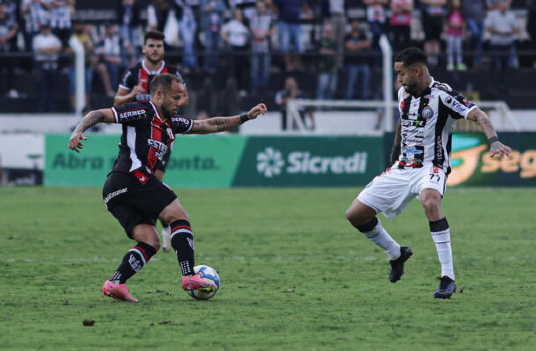 Ituano e Brusque empatam e seguem no Z4 da Série B; CRB e Botafogo-SP vencem
