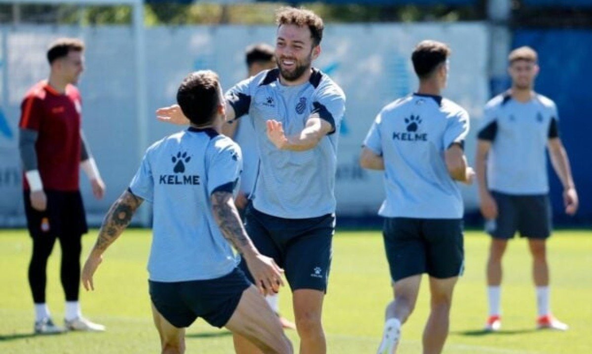 Espanyol x Oviedo: onde assistir e escalações do jogo que vale o acesso na Espanha -  (crédito: No Ataque Internacional)