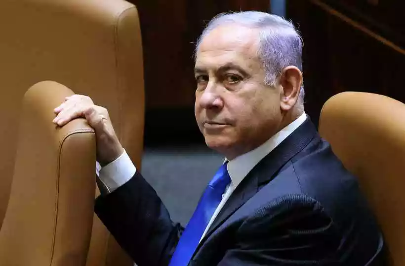 Netanyahu repetiu um posicionamento de longa data de que estava disposto a concordar apenas com pausas temporárias nos combates para liberar alguns reféns, não com o fim total da guerra que o Hamas tem exigido -  (crédito: EMMANUEL DUNAND / AFP)