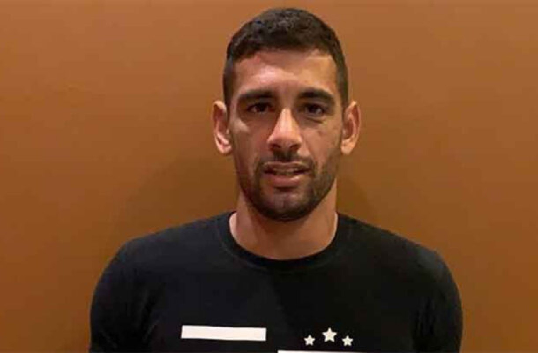 Diego Souza se revolta com expulsão de jogador do Vasco: 