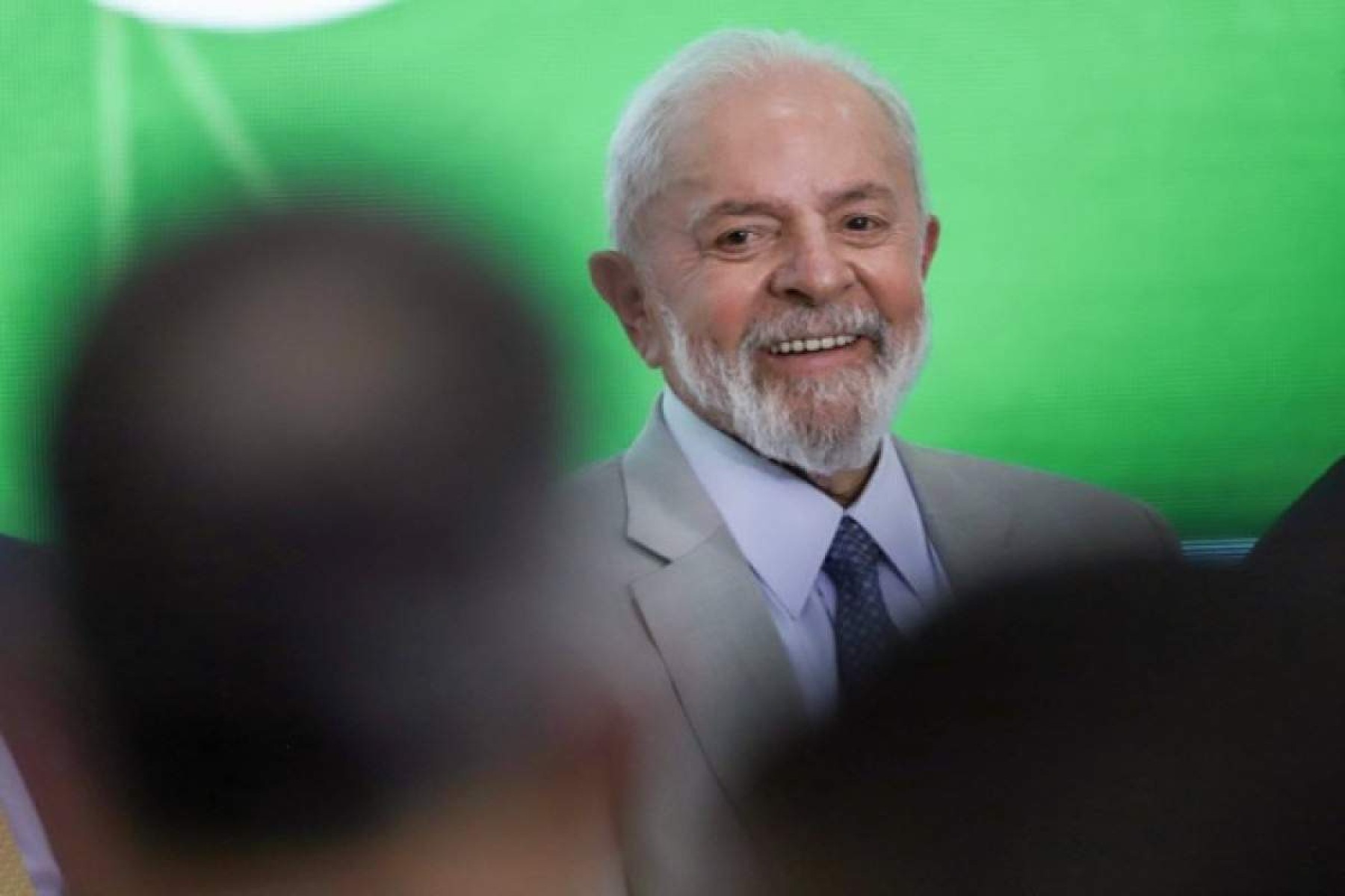 Lula confirma viagem à Bolívia para 'fortalecer a democracia'