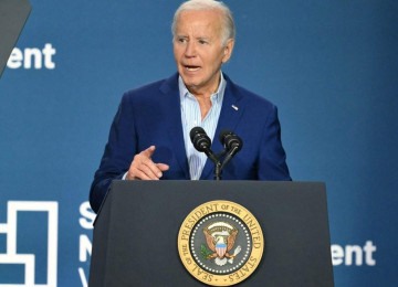 O presidente dos EUA, Joe Biden, fala na cerimônia de inauguração do Stonewall National Monument Visitor Center, em Nova York, em 28 de junho de 2024 -  (crédito: ANGELA WEISS/AFP)