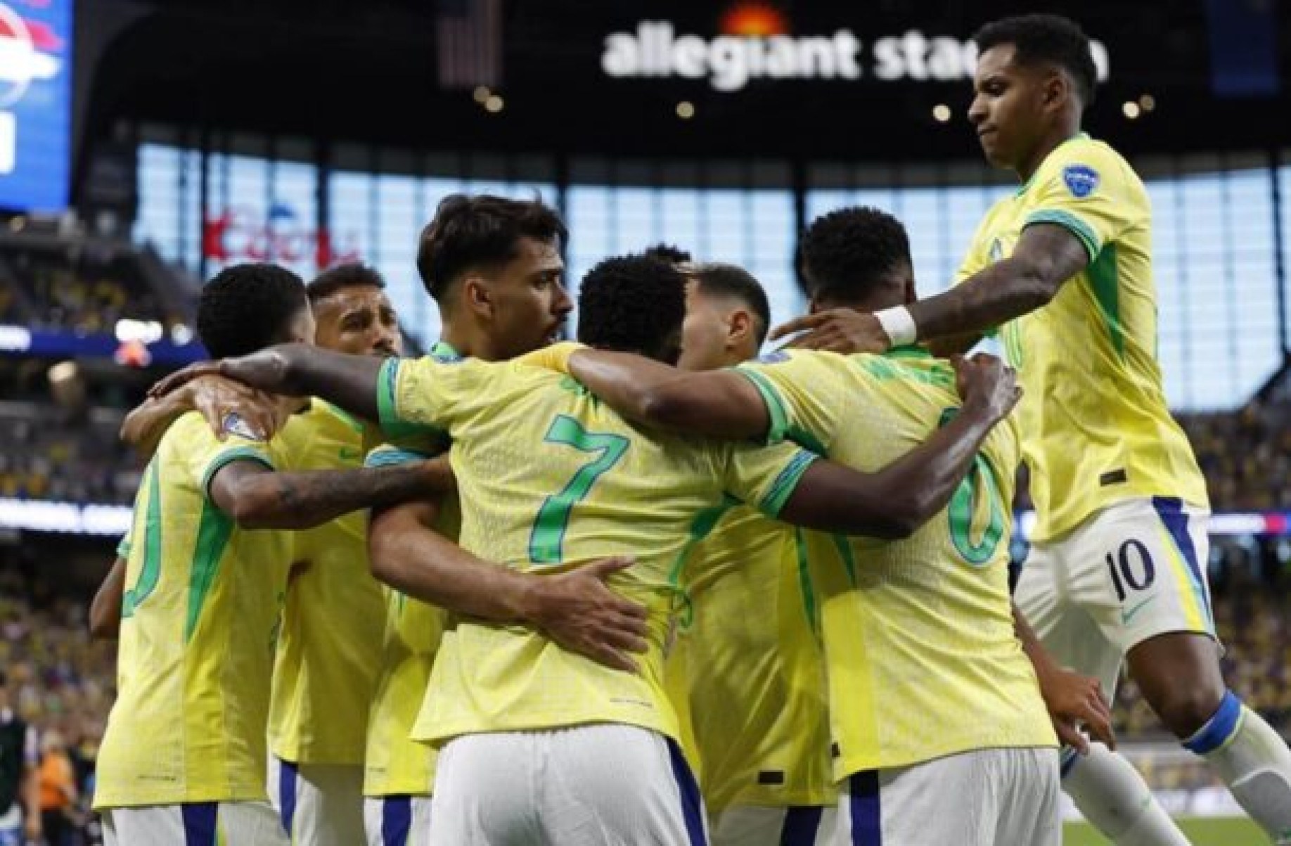 Roberto Assaf: Brasil goleia Paraguai. Prevalece a maior qualidade técnica