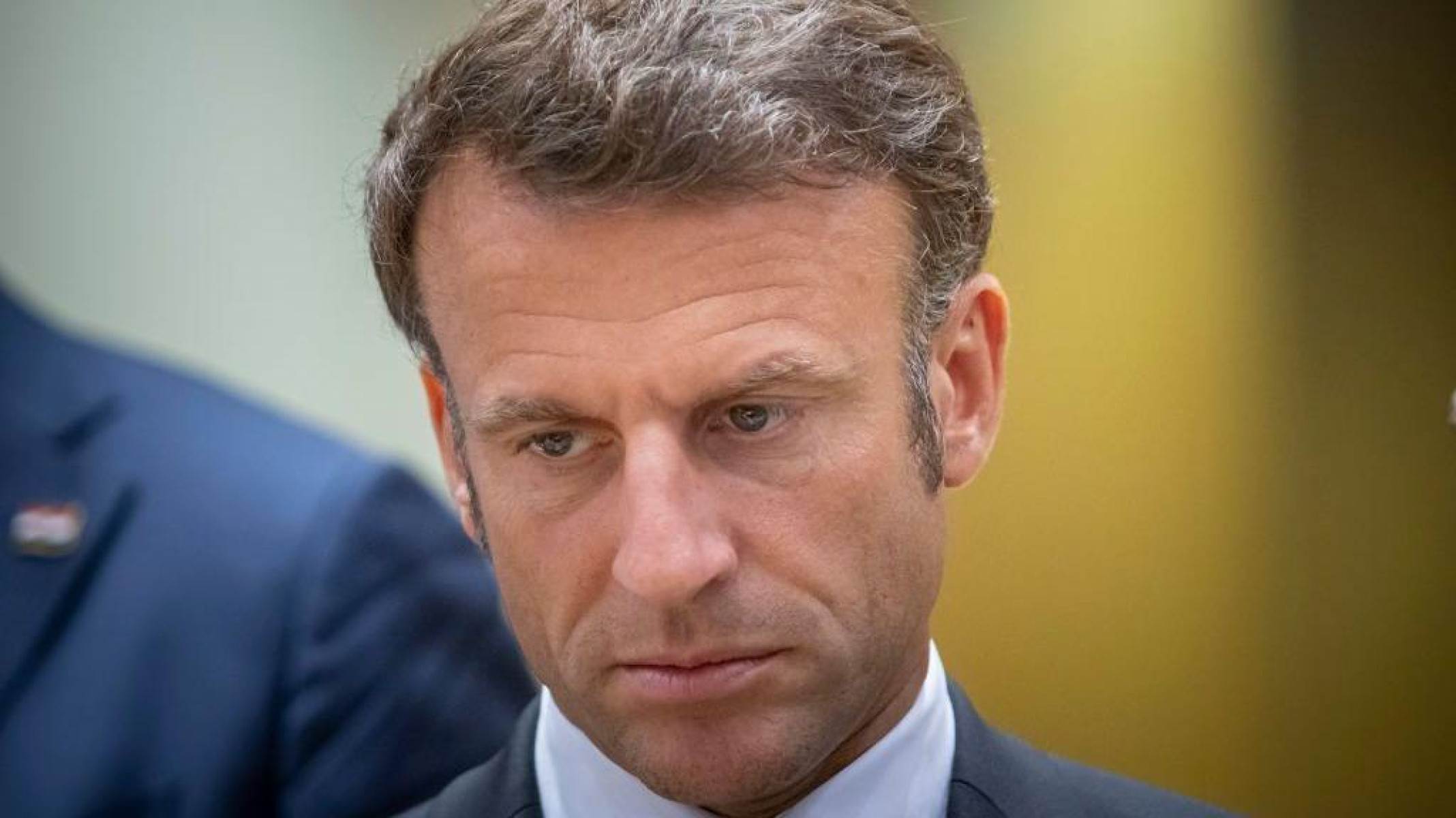 Por que aposta eleitoral de Macron pode abalar a democracia na França
