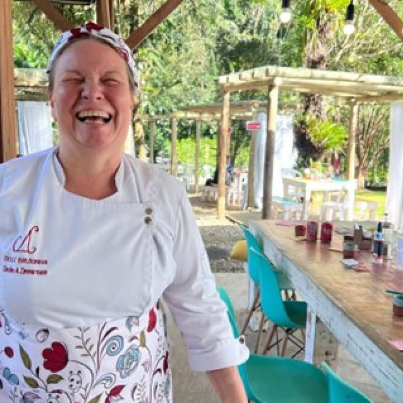 A elegante cozinha rural da chef Denise Zimmermann, a Doce Bruxinha de Joinville -  (crédito: Uai Turismo)