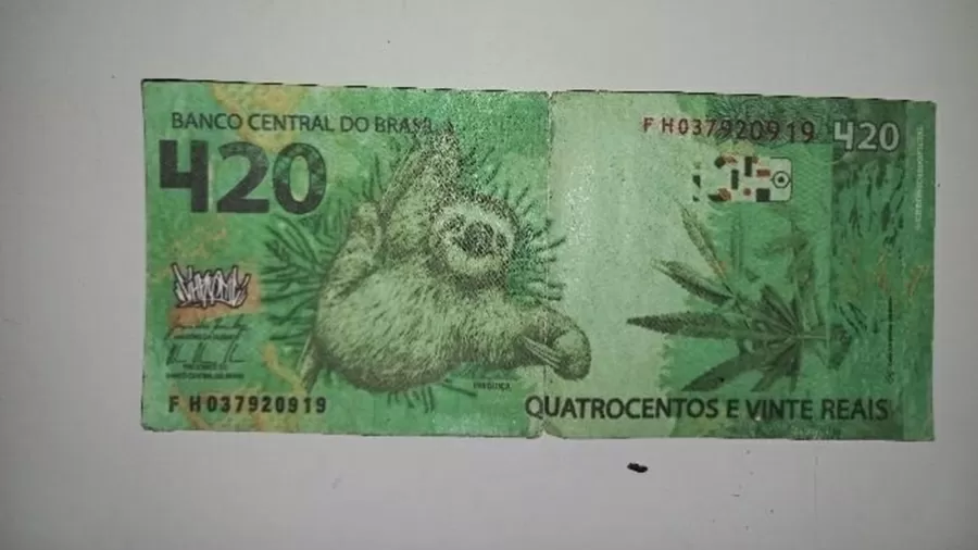 Nota falsa de R$ 420, com desenho de maconha e bicho-preguiça, é apreendida - Divulga&ccedil;&atilde;o/PMPR