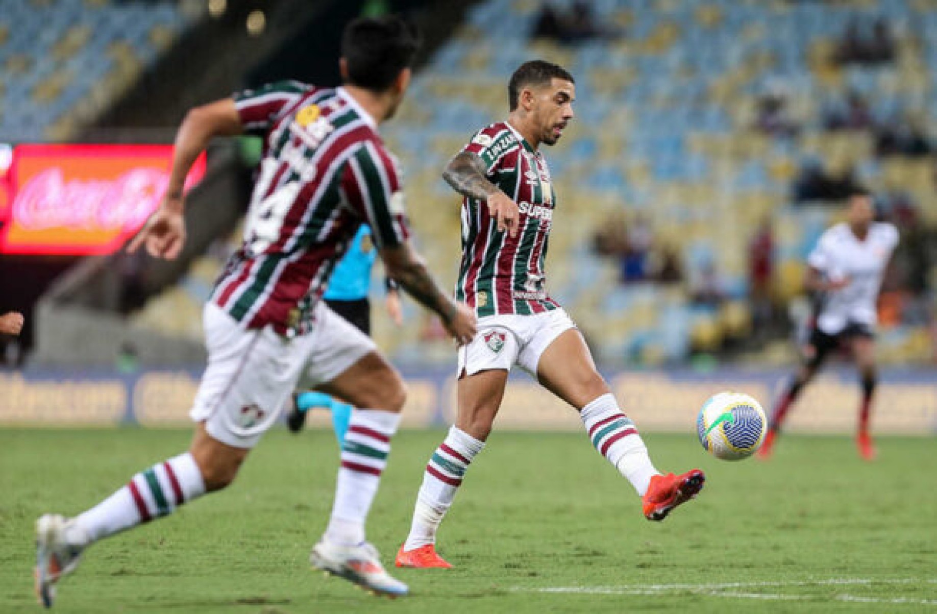 Terans tem lesão na panturrilha e desfalca o Fluminense diante do Inter