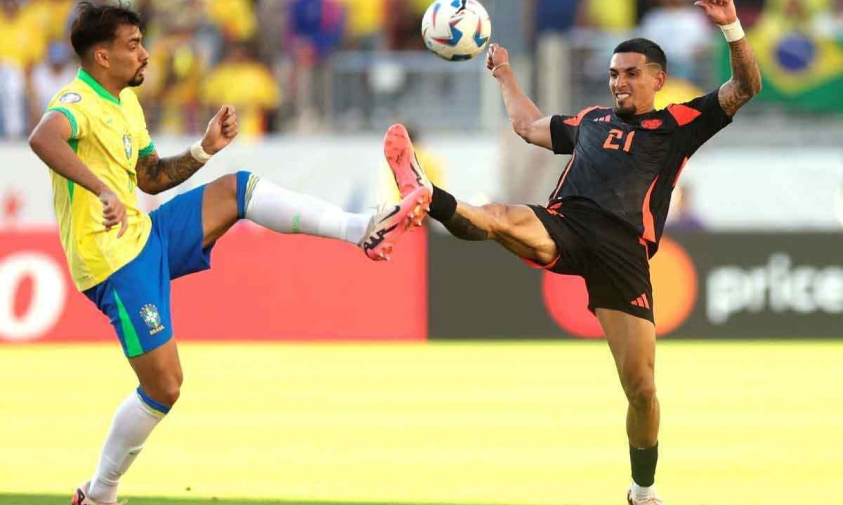 O Brasil, do meio-campista Lucas Paquetá, finalizou a fase de classificação da Copa América com o empate por 1 a 1 com a Colômbia -  (crédito: EZRA SHAW / Getty Images via AFP)