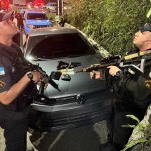 Perseguição e tiroteio terminam com dois mortos na Rodovia Washington Luís - Divulgação