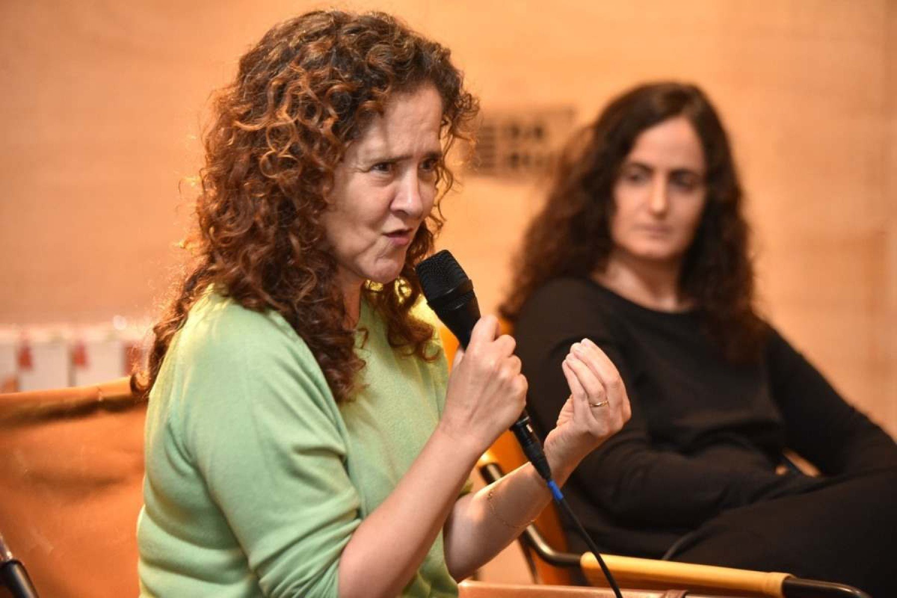 Evento literário na Livraria da Rua: Carla Madeira e Tatiana Salem Levy discutem novo livro da carioca