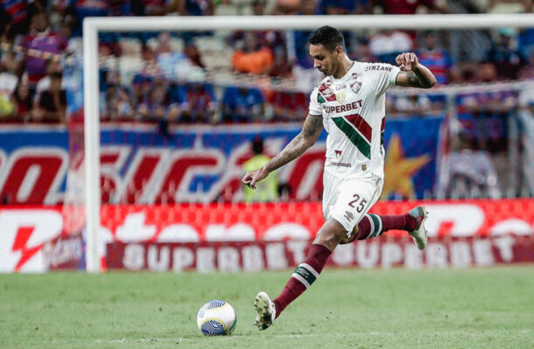 Antônio Carlos analisa momento do Fluminense: ‘Falta confiança’