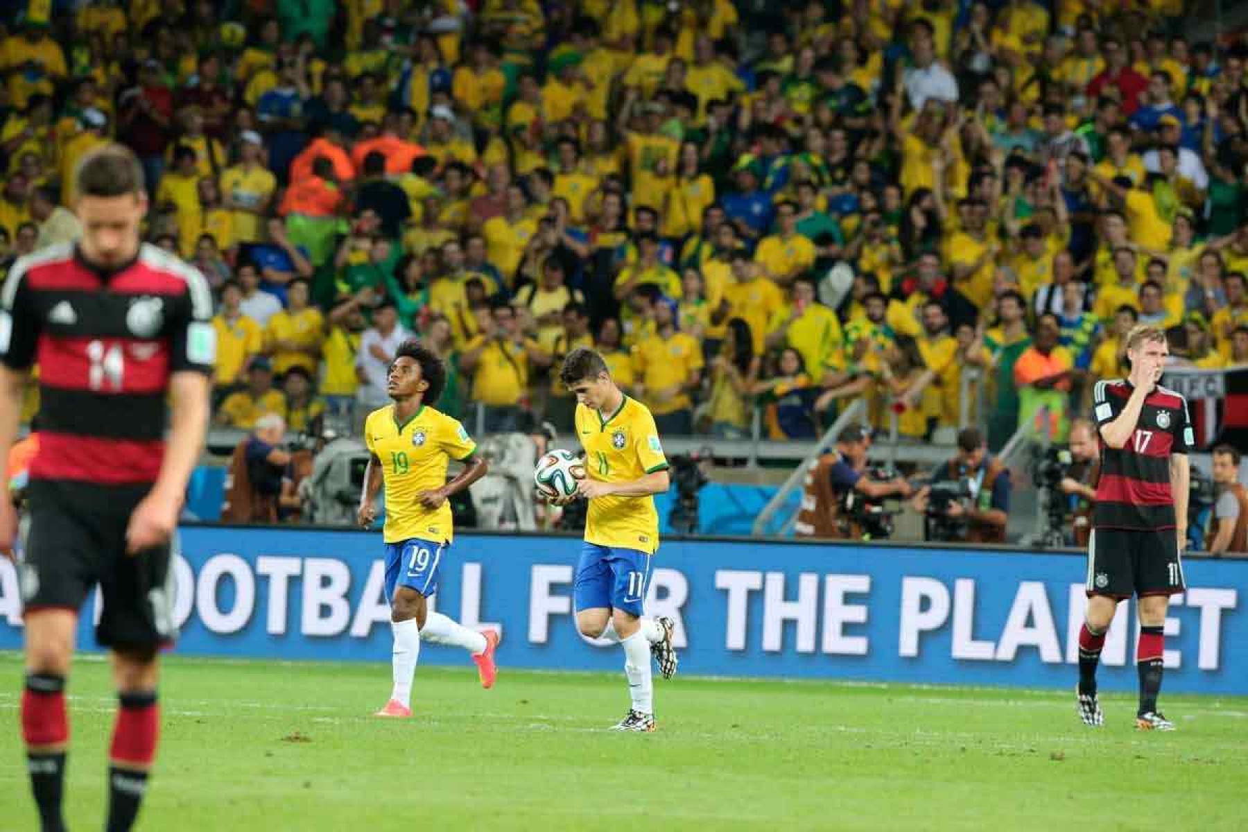 Dez anos dos 7 a 1 que humilharam o povo brasileiro