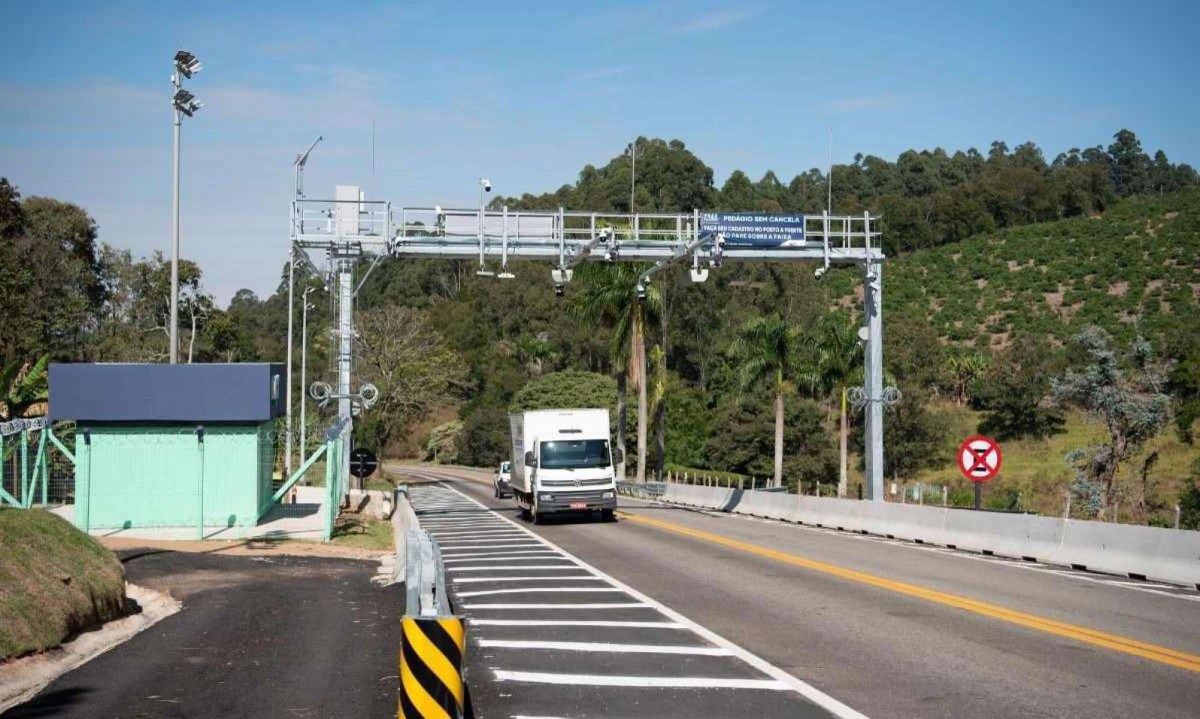 Primeiro pedágio sem cancela em Minas Gerais completa um mês -  (crédito: EPR Sul de Minas)