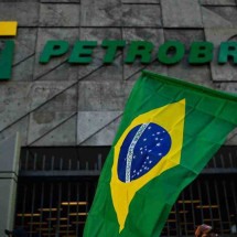 Ações da Petrobras sobem após aumento do preço dos combustíveis - Carl de Souza/AFP – 9/11/23
