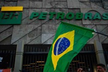 Ações da Petrobras sobem após aumento do preço dos combustíveis