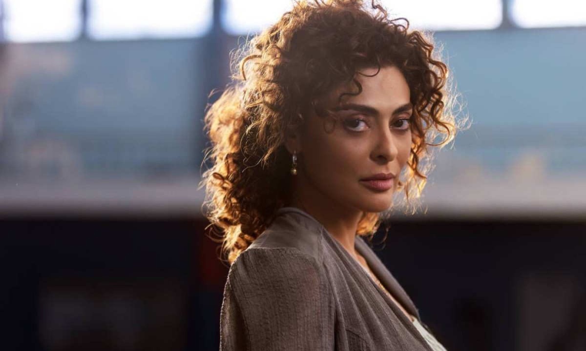 Juliana Paes vive Liana, a protagonista da série Pedaço de Mim -  (crédito: Netflix/Divulgação)