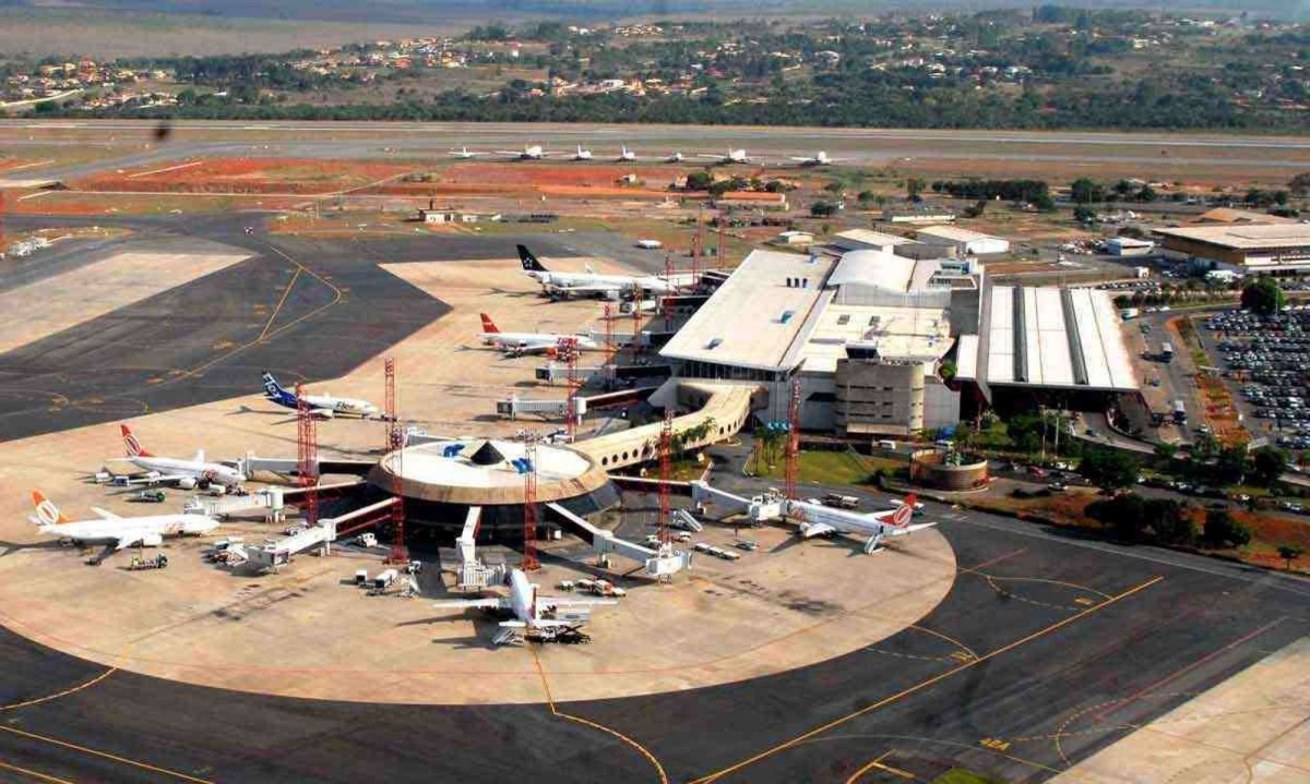 
O Aeroporto Internacional de Brasília, no Distrito Federal ficou em quinto lugar no ranking -  (crédito: Acacio Pinheiro/Esp. EM/D.A PRESS)