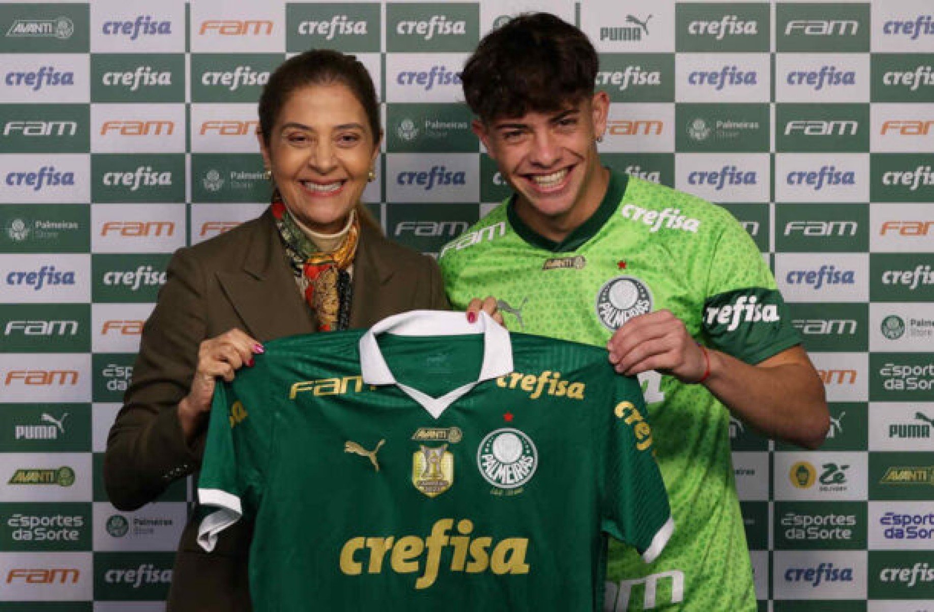 Giay detalha escolha pelo Palmeiras e garante: ‘Ganhar muitos títulos, é para isso que venho’