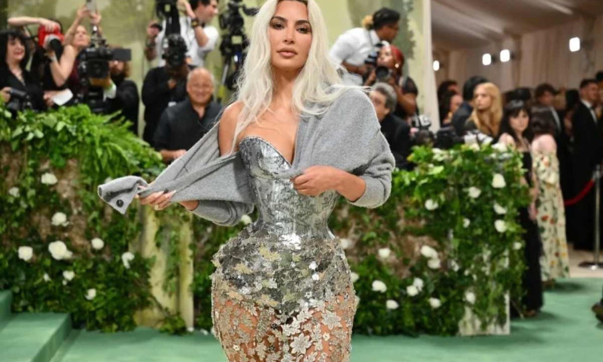 Kim Kardashian no Met Gala 2024 -  (crédito: AFP via Getty Images)