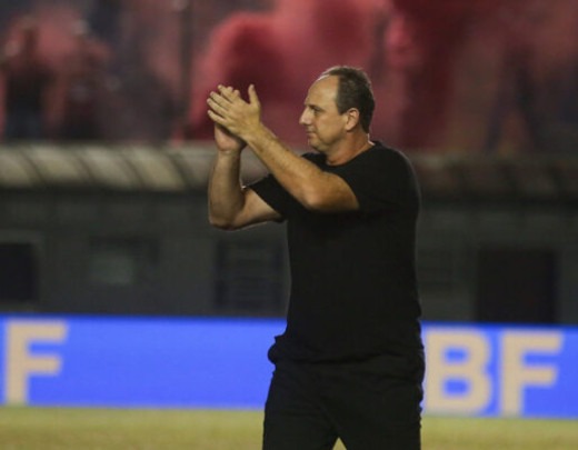 Rogério Ceni enalteceu triunfo do Bahia sobre o Athletico -  (crédito: Foto: Tiago Caldas)