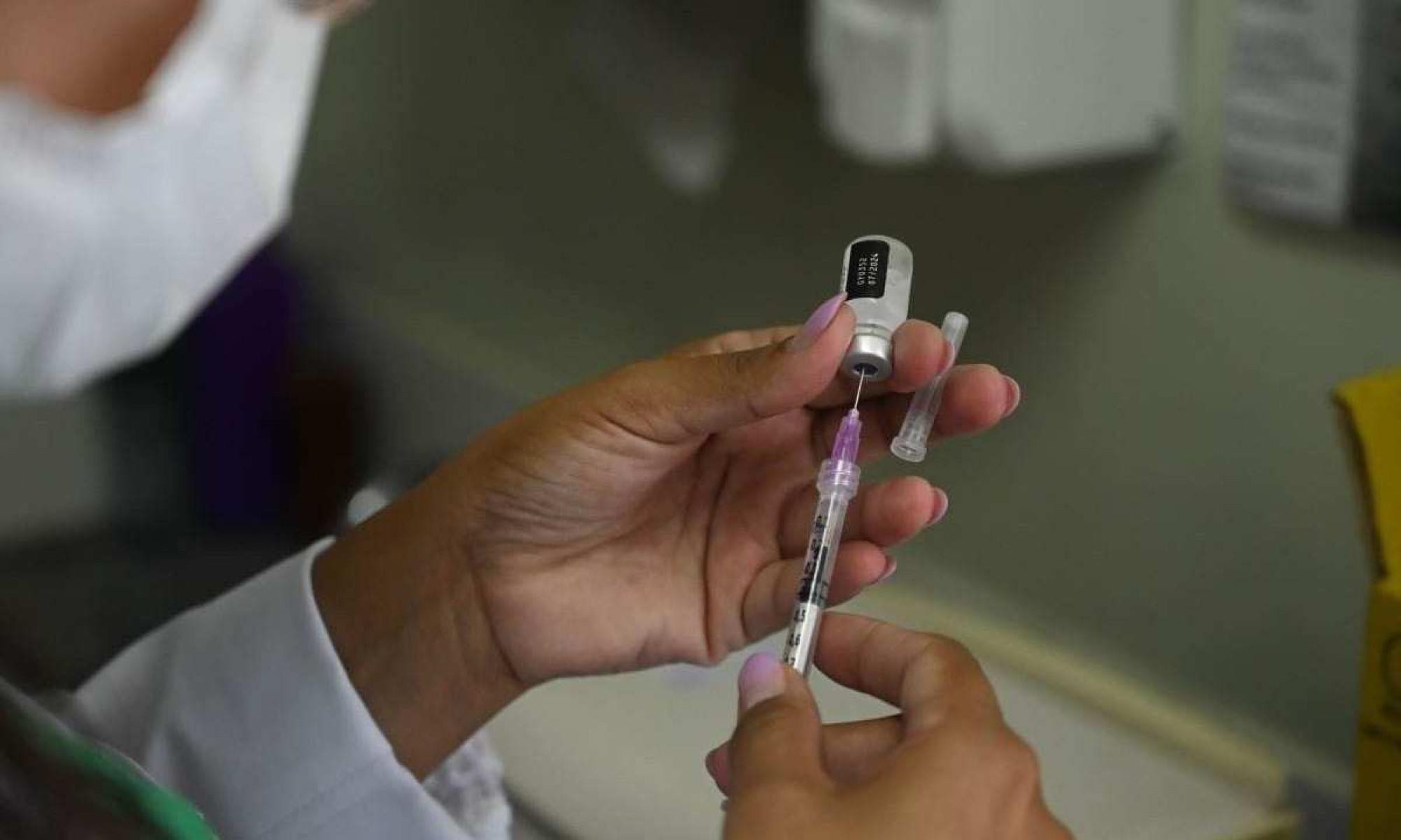 Shopping de BH vai aplicar vacinas contra gripe e COVID-19; saiba qual
