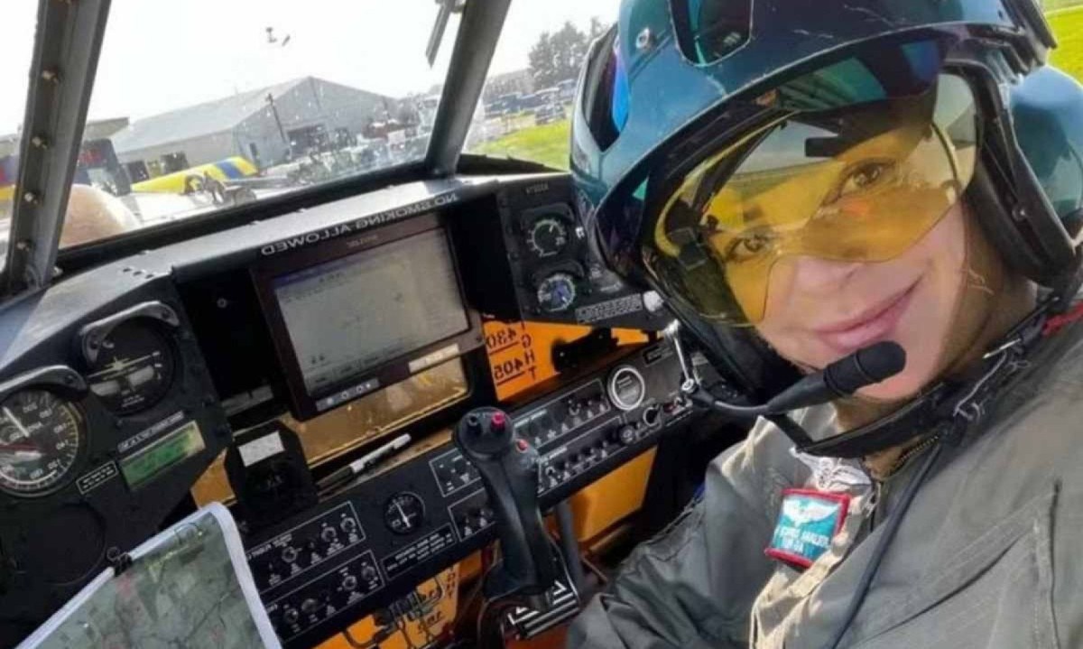 A piloto agrícola Juliana Turchetti, de 45 anos, morreu em um acidente nessa quarta-feira (10/7) -  (crédito: LInkedin/Juliana Turchetti/Reprodução)