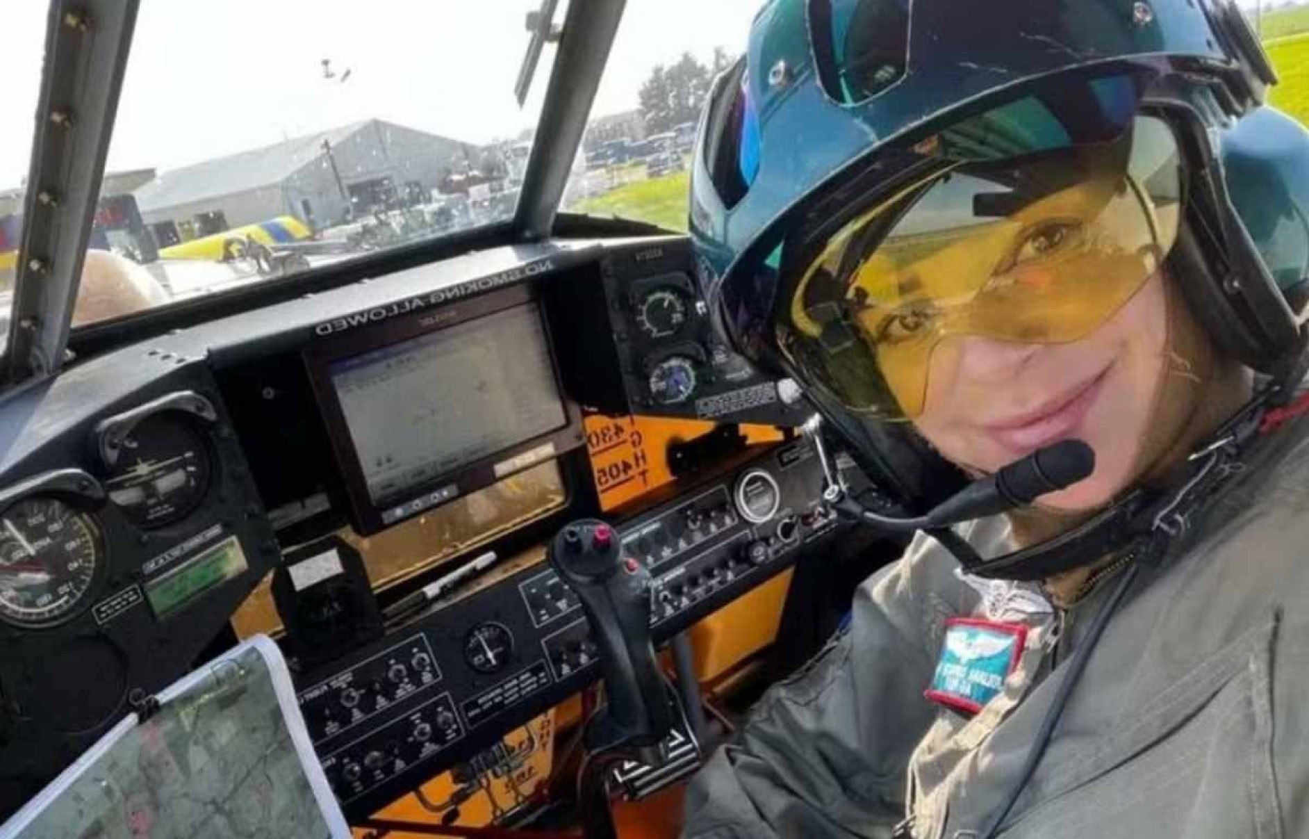 Piloto brasileira morre durante combate a incêndio florestal nos EUA