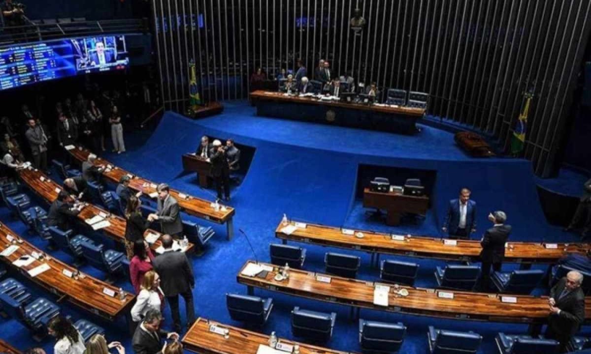 Texto aprovado no Senado estabelece regras para atividades como produção e lançamento de satélites e foguetes -  (crédito: Jonas Pereira/Agência Senado)