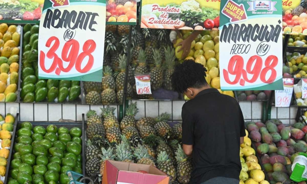 Preço dos alimentos é um dos fatores que puxam o IPCA para cima em junho -  (crédito: Leandro Couri/ EM/D.A. Press)