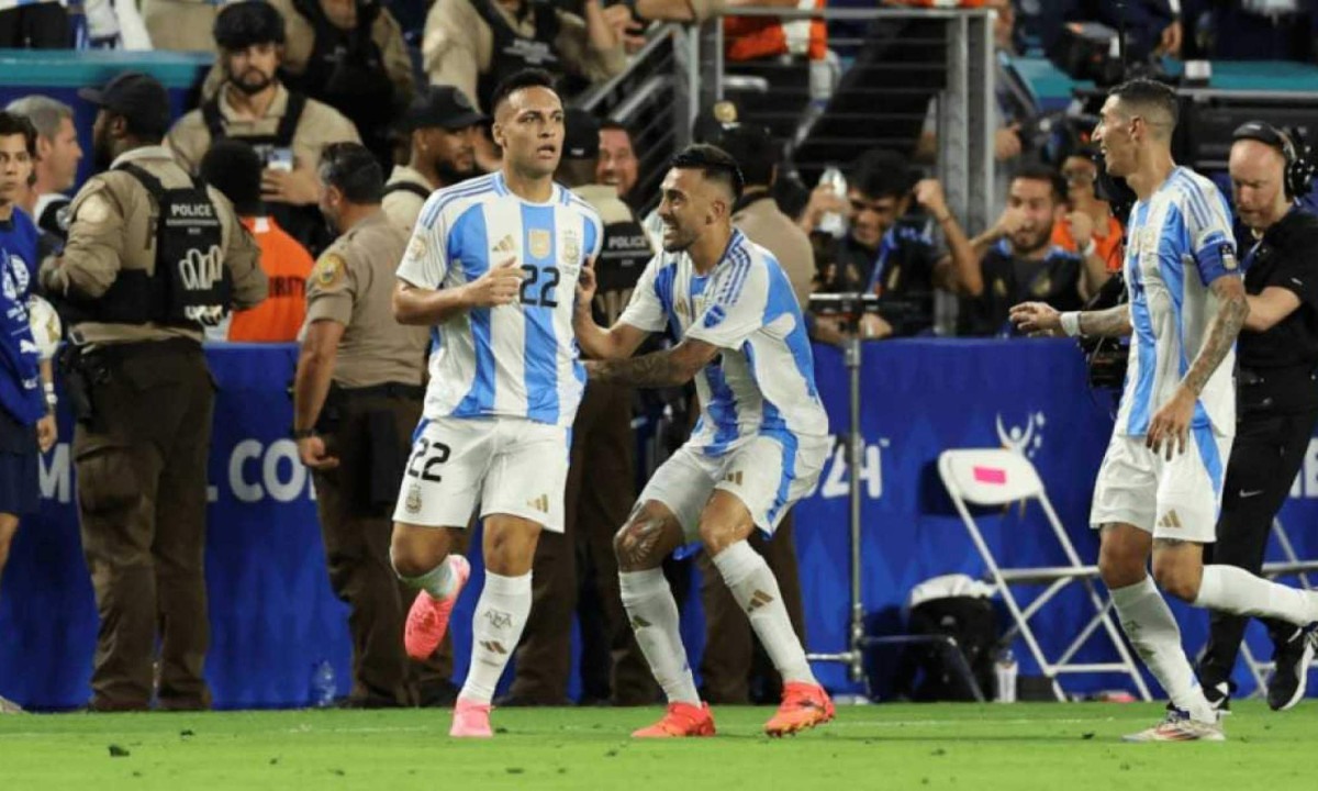 Artilheiro da Copa América, Lautaro Martinez marcou o gol da Argentina na vitória por 1 a 0 sobre a Colômbia
 -  (crédito: Charly Triballeau/AFP)