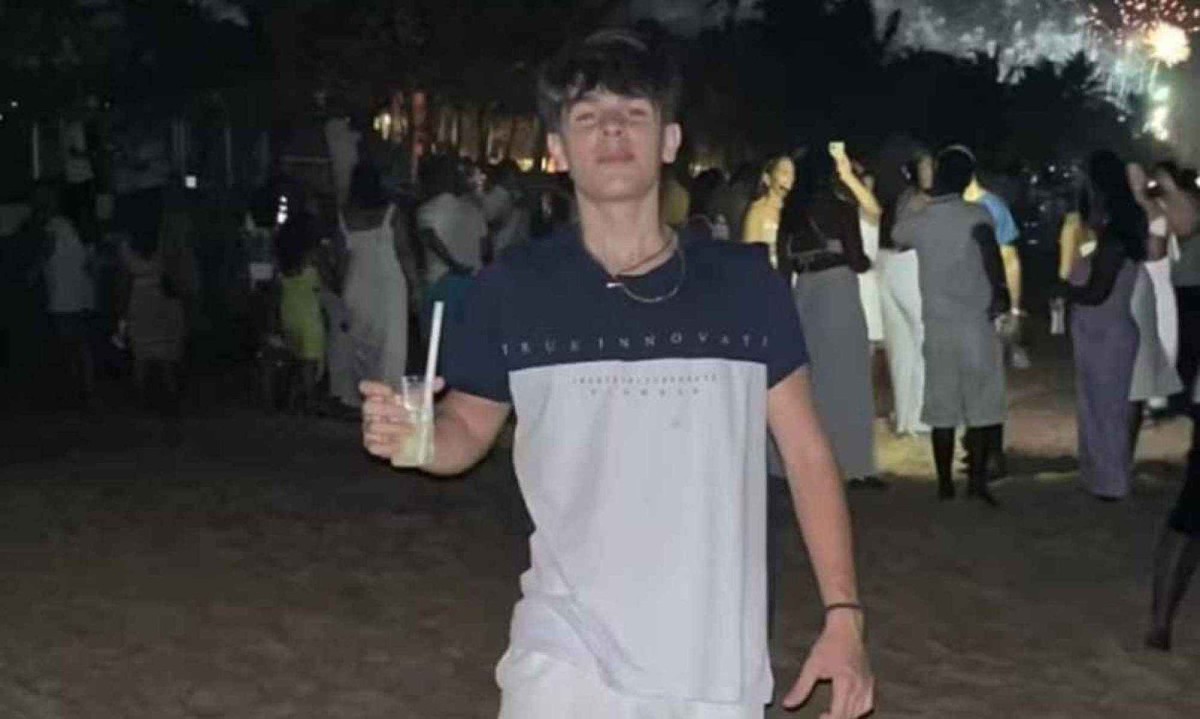 Adolescente brasileiro que morreu ao cair de prédio na Argentina será velado hoje em São Paulo -  (crédito: Reprodução/Redes sociais)