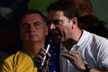 PF encontra e-mail de Ramagem que orienta Bolsonaro atacar as urnas