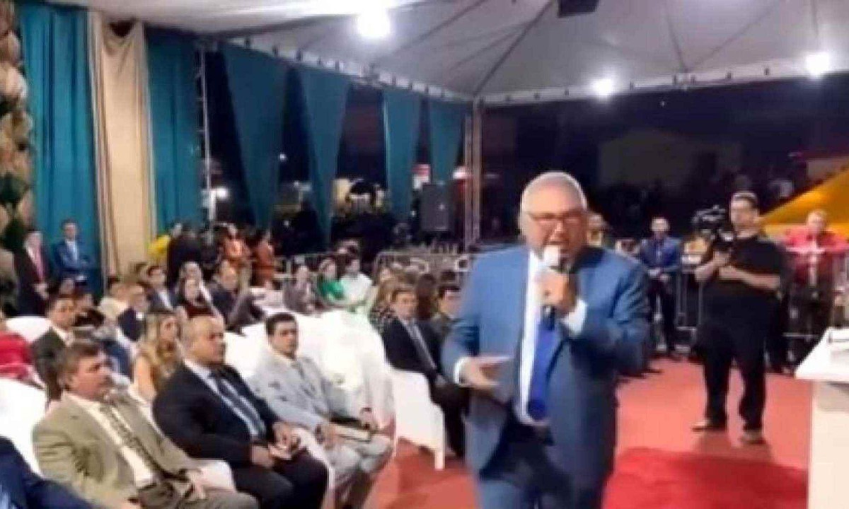 Pastor diz que autismo é causado por 