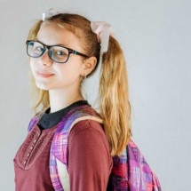  Férias escolares: a importância de levar as crianças ao oftalmologista - Freepik