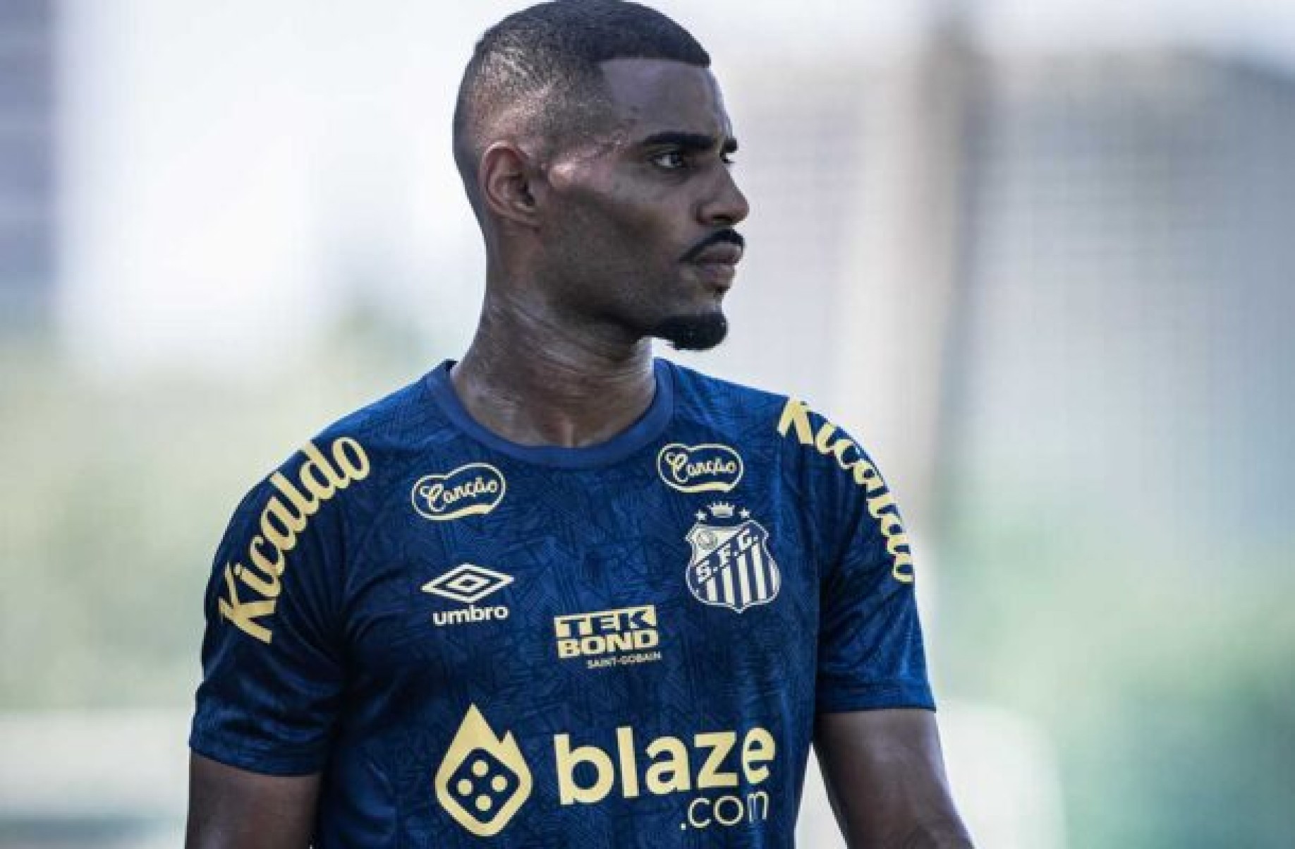 Botafogo desiste de contratar o zagueiro Joaquim, do Santos