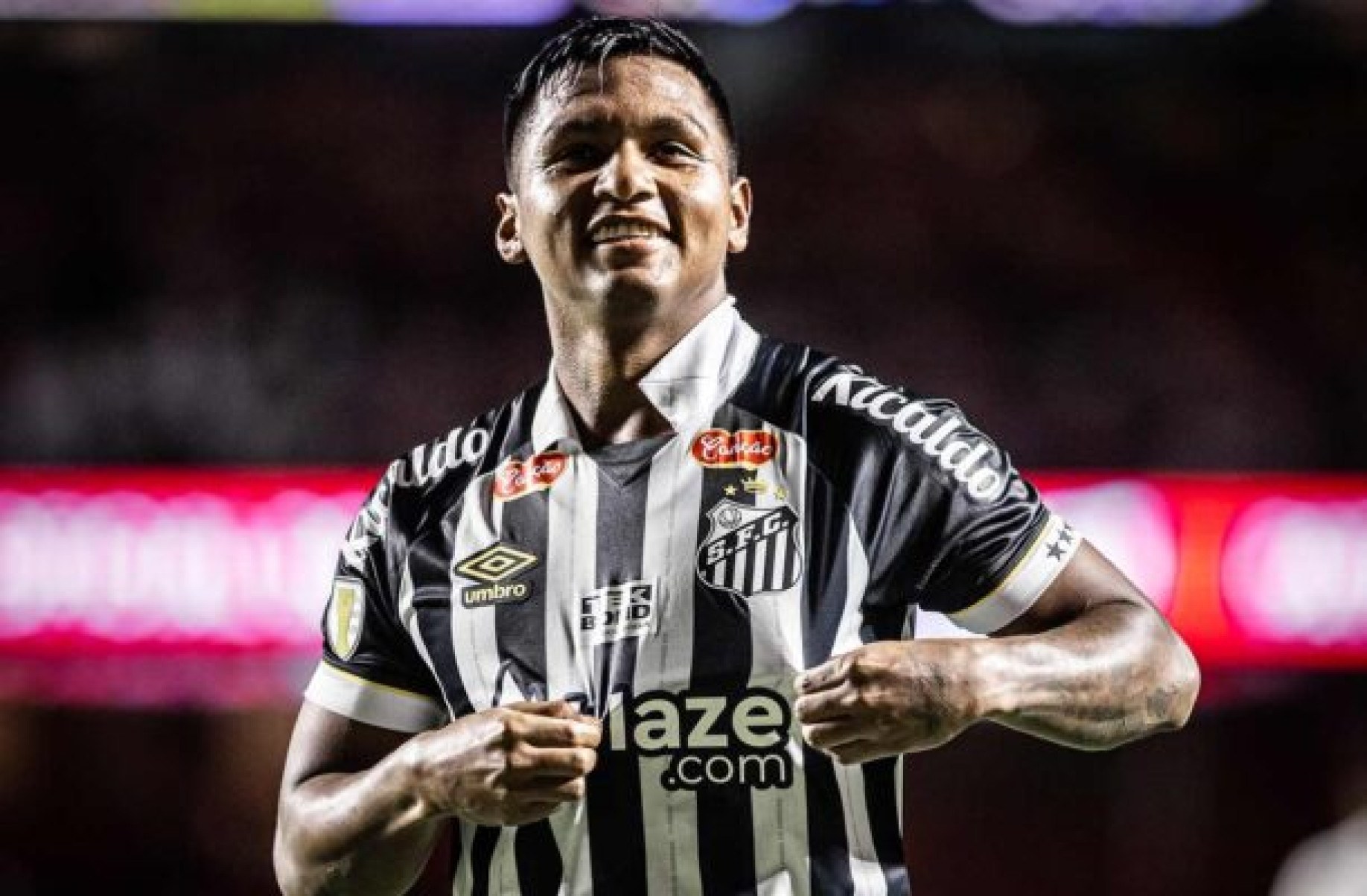 Santos anuncia empréstimo de Morelos ao Atlético Nacional