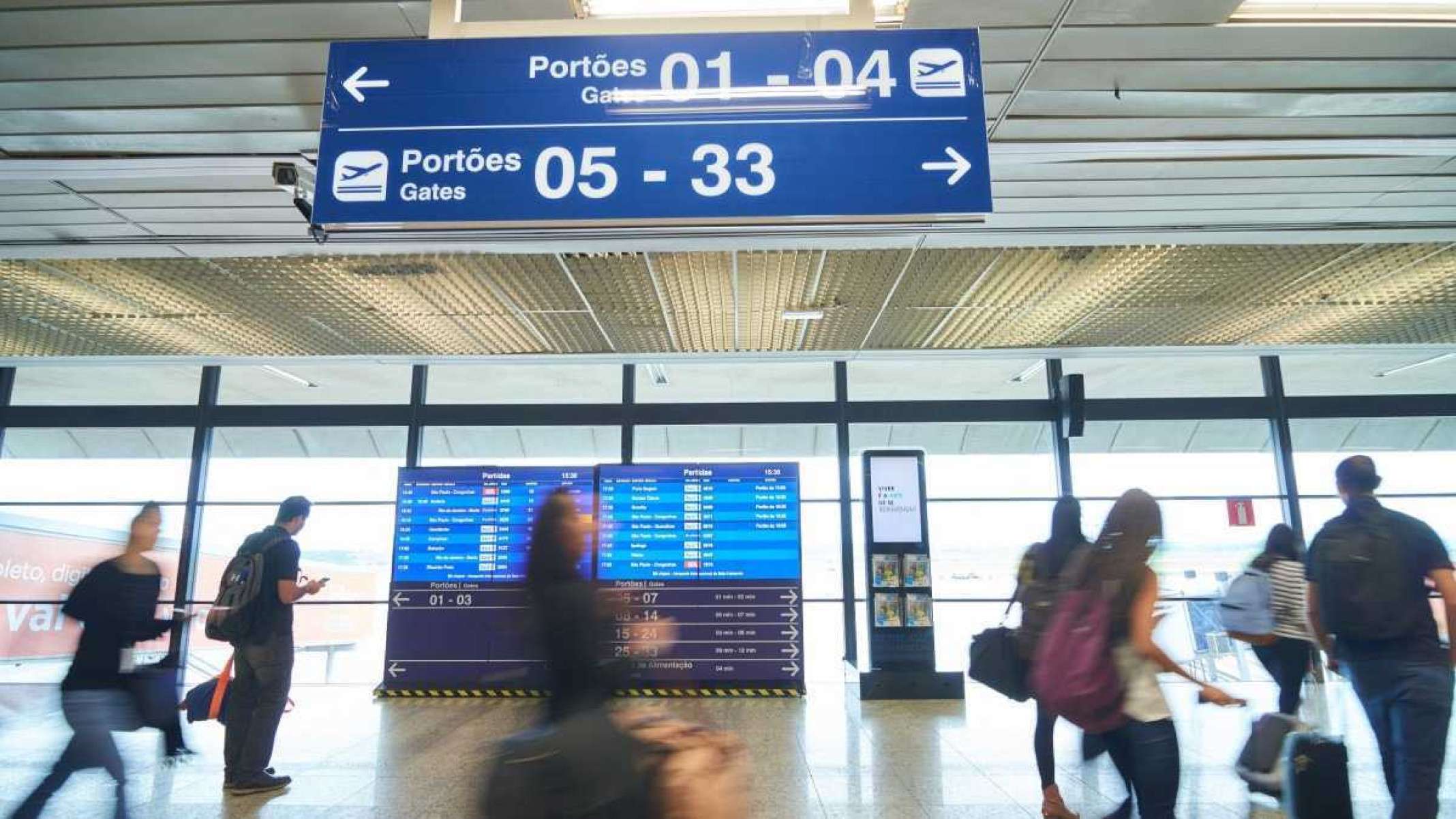 Apagão global: aeroporto de Confins tem voos atrasados