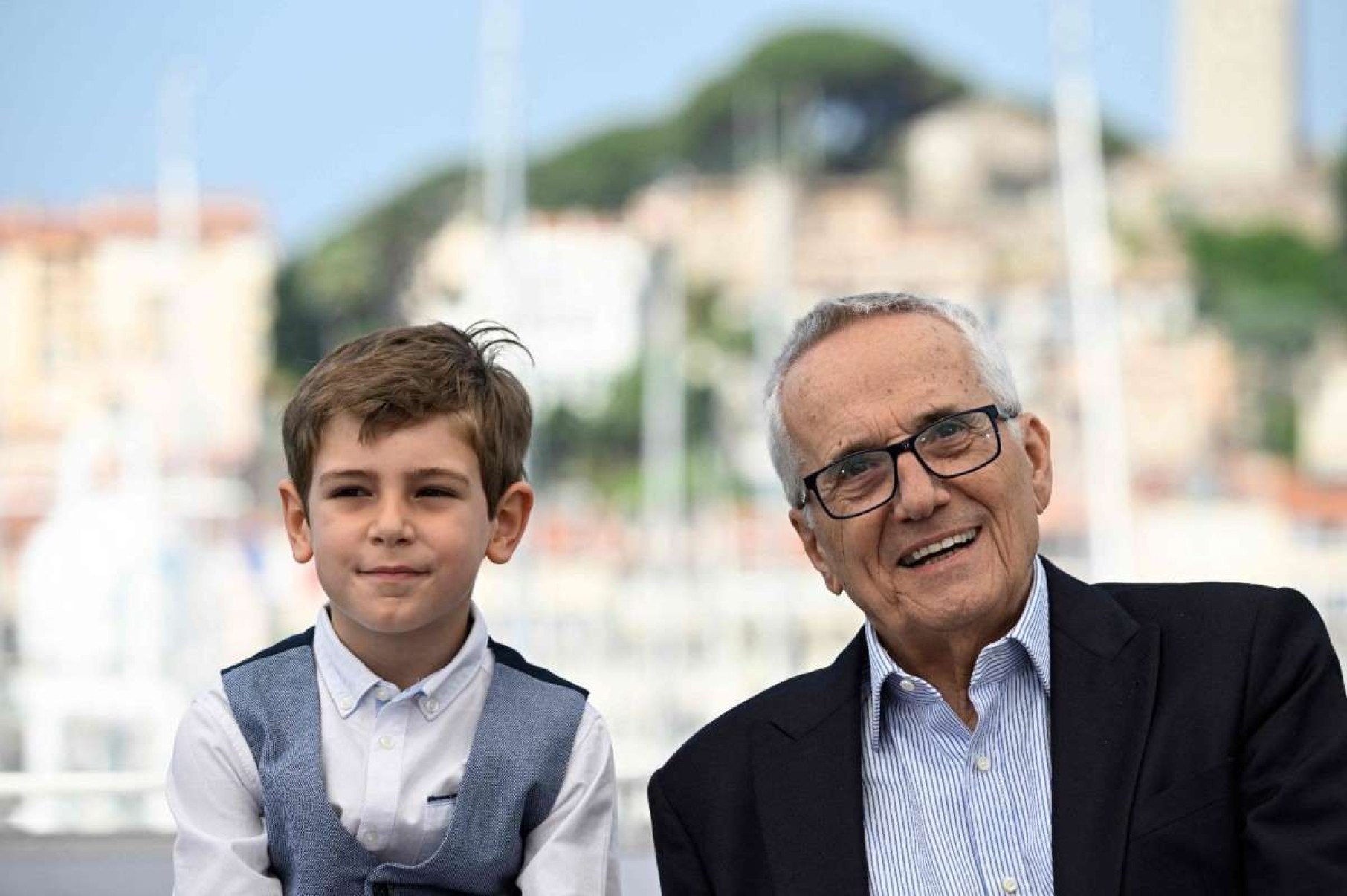 O ator mirim Enea Sala, protagonista de "O sequestro do papa", e o diretor Marco Bellocchio no Festival de Cannes, em maio de 2023 O ator mirim Enea Sala, protagonista de "O sequestro do papa", e o diretor Marco Bellocchio no Festival de Cannes, em maio de 2023