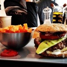 21/7 é Dia da Junk Food:  Calórica, pouco nutritiva e&#8230; saborosa - pexels pixabay