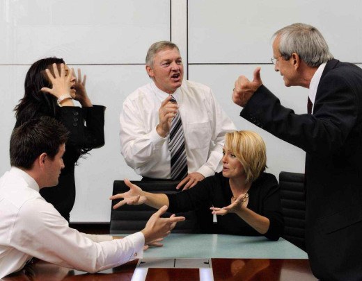 7 falácias lógicas que ajudam a detectar um argumento infundado numa discussão