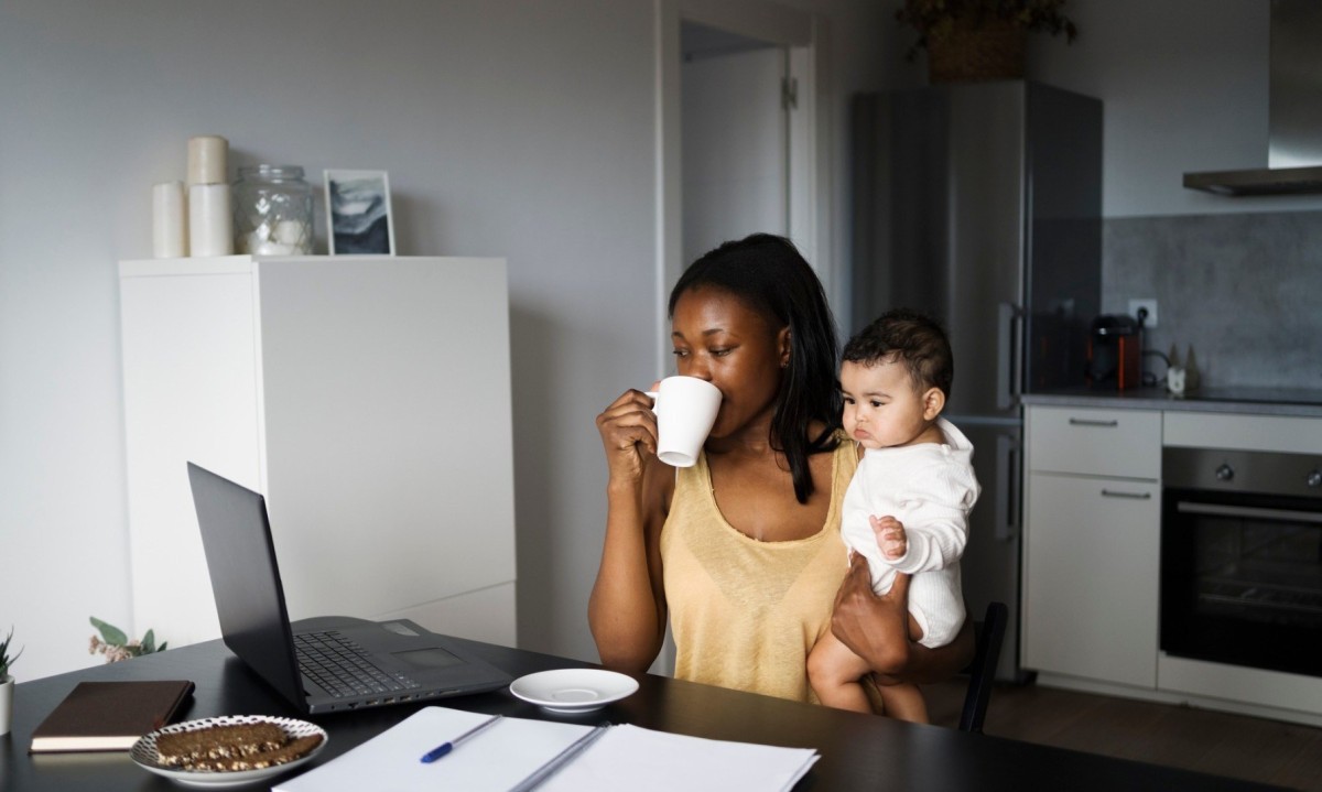 Franquias online viabilizam carreira e família para mulheres -  (crédito: DINO)