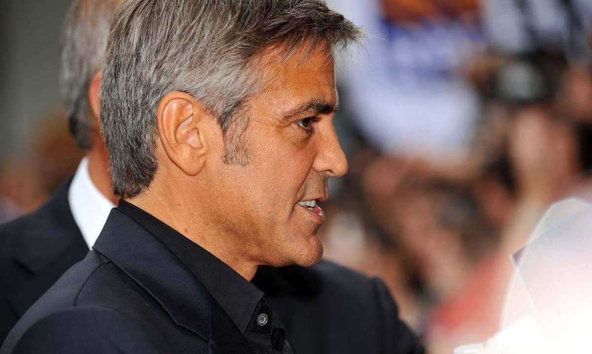 Ator George Clooney é um veterano apoiador do Partido Democrata -  (crédito: Michael Vlasaty/wikimedia commons)