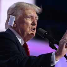 Trump diz que será 'mais fácil' ganhar de Kamala e quer debates -  AFP
