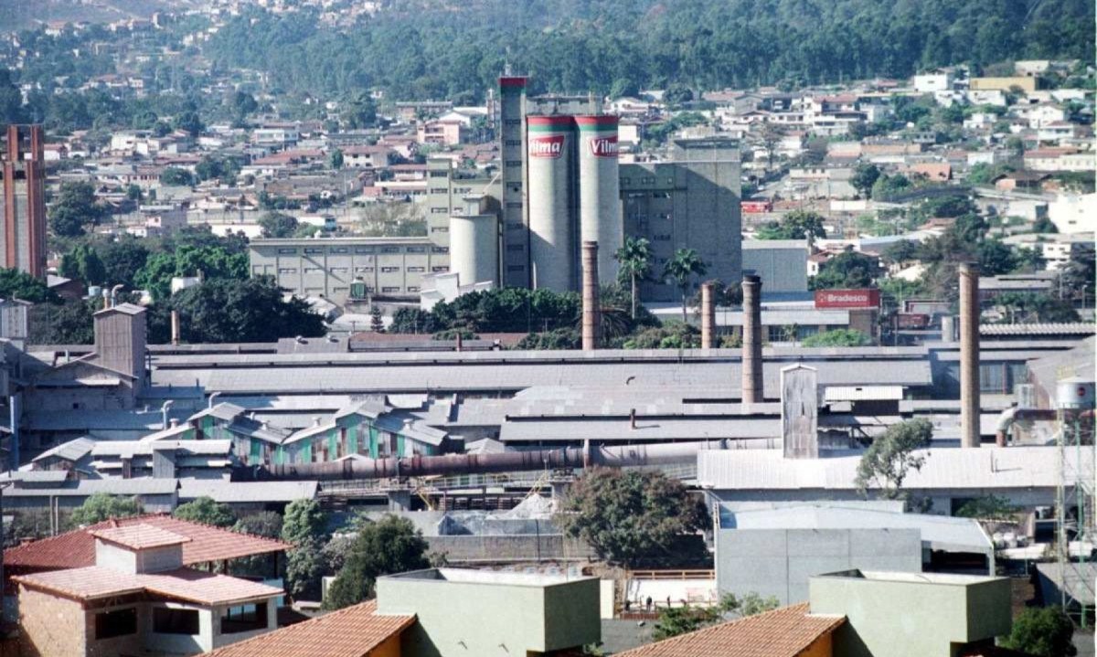 Vista panorâmica do Bairro Cidade Industrial, em Contagem 
       -  (crédito: Marcelo Sant'Anna/Estado de Minas - 08/8/2003  )