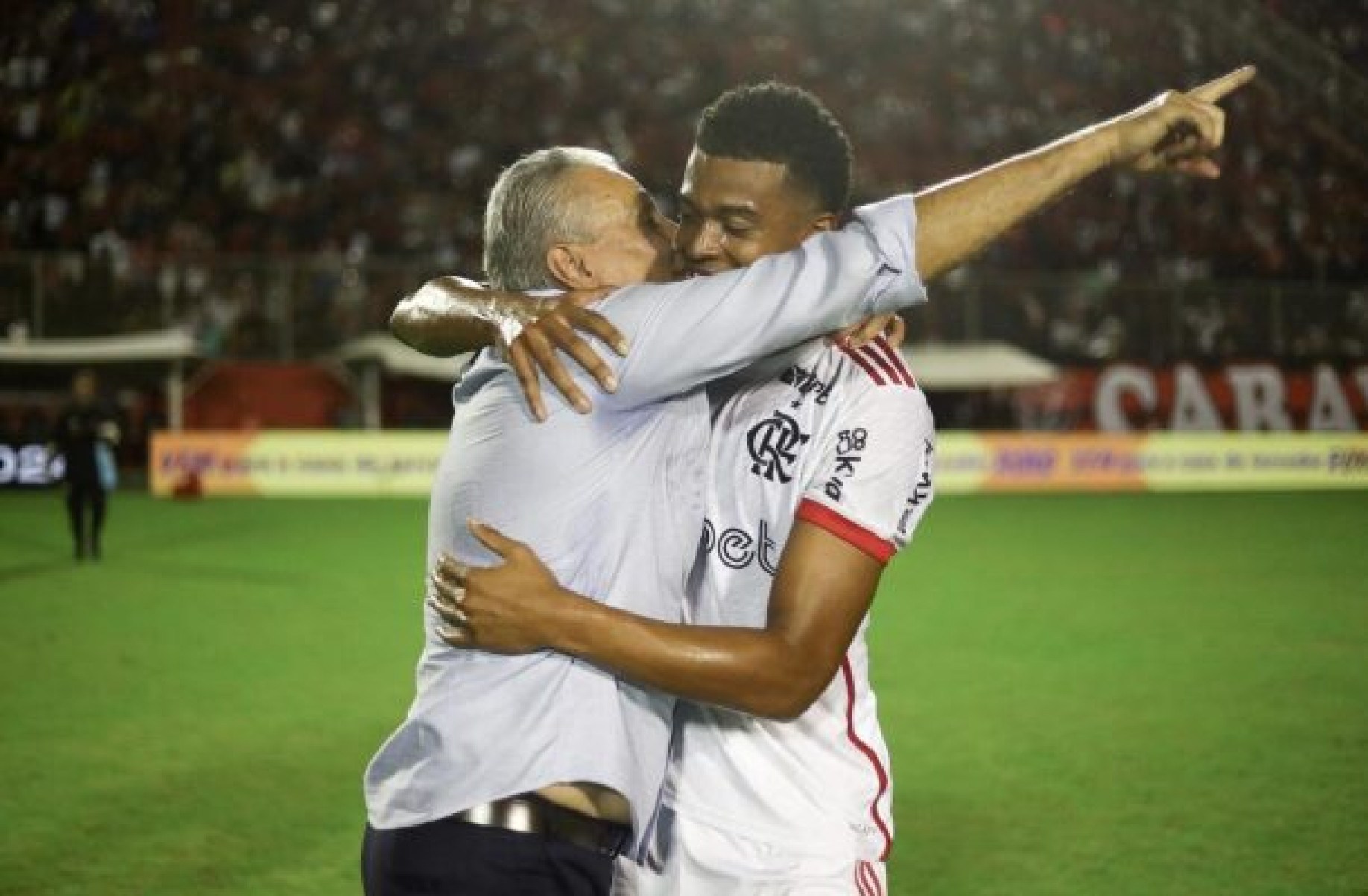 Tozza: A importância de ganhar mesmo quando o Flamengo não joga bem