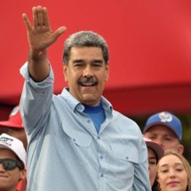 Saiba quem vai acompanhar as eleições na Venezuela - Yuri CORTEZ / AFP