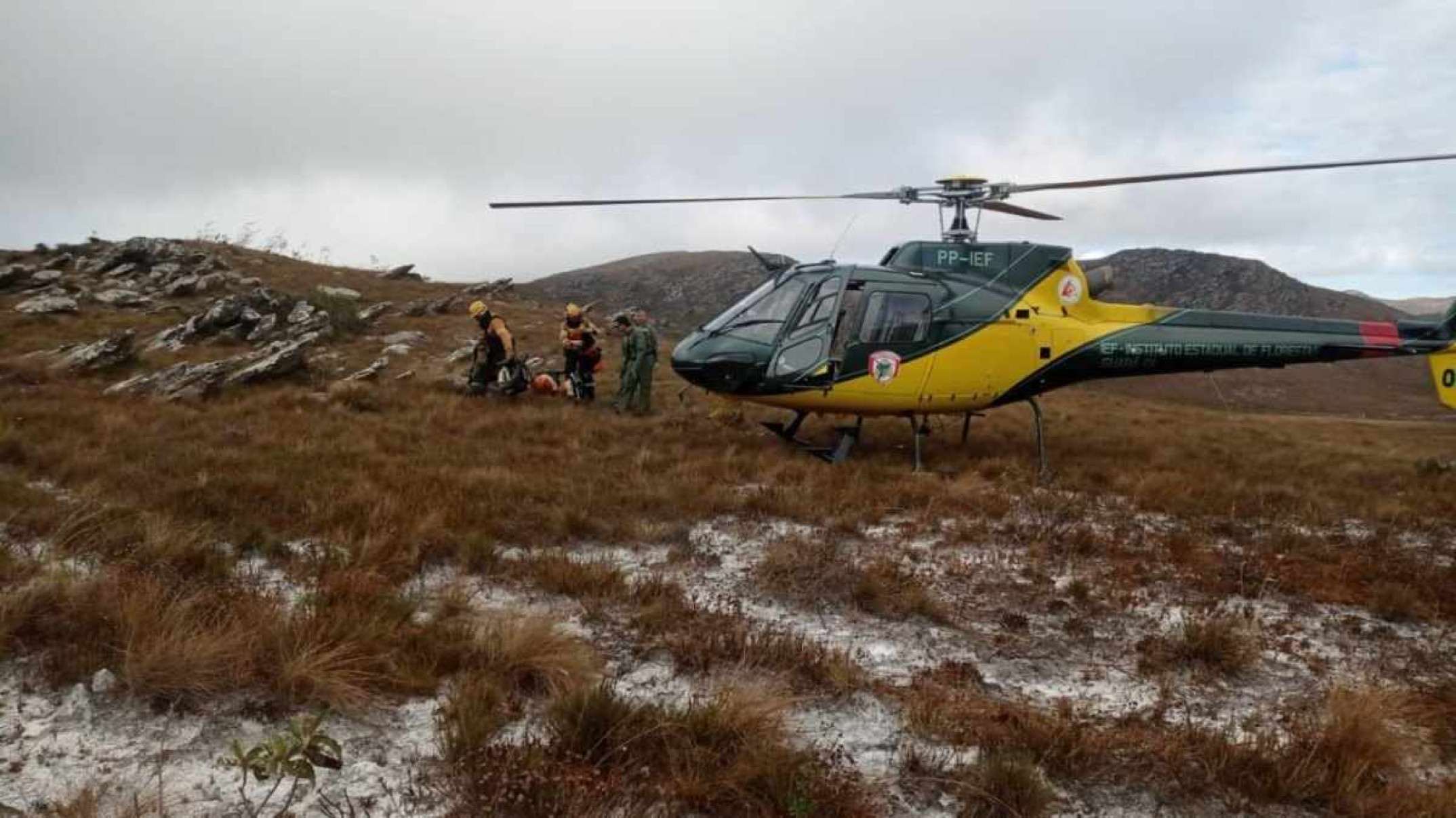 MG: Incêndio de grandes proporções atinge unidade de preservação ambiental