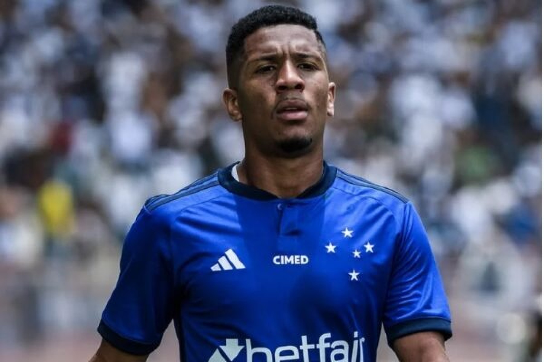 Vitória desiste de contratação do Cruzeiro e abre caminho para o América-MG